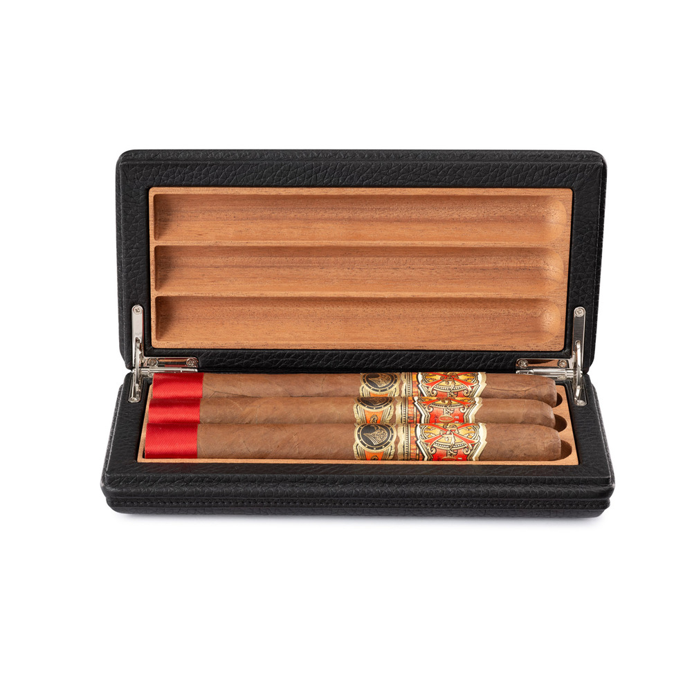 3 cigar case